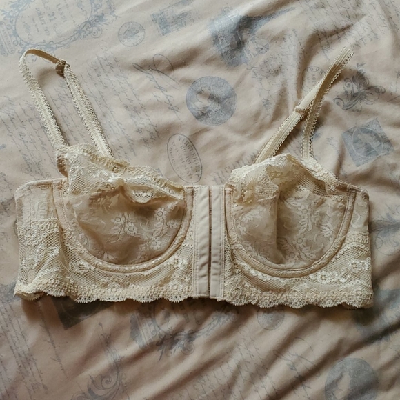 Wacoal Other - NWOT B.tempt'd unlined lace bra